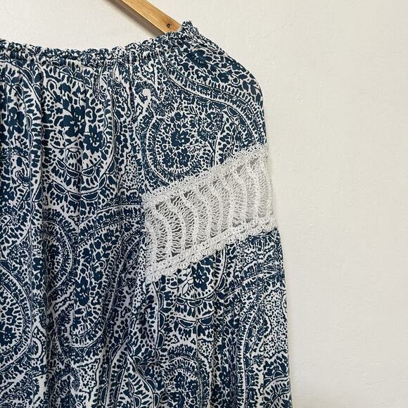 Cupio Womens Paisley Lace Trim Peasant Top Size 1X Blue Stretch Boho Cottage - Picture 5 of 9